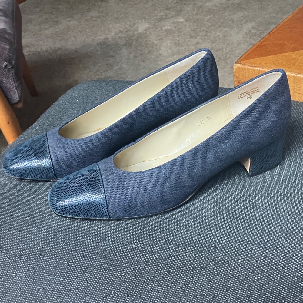 Etienne Aigner Navy Blue Block Heel Shoes